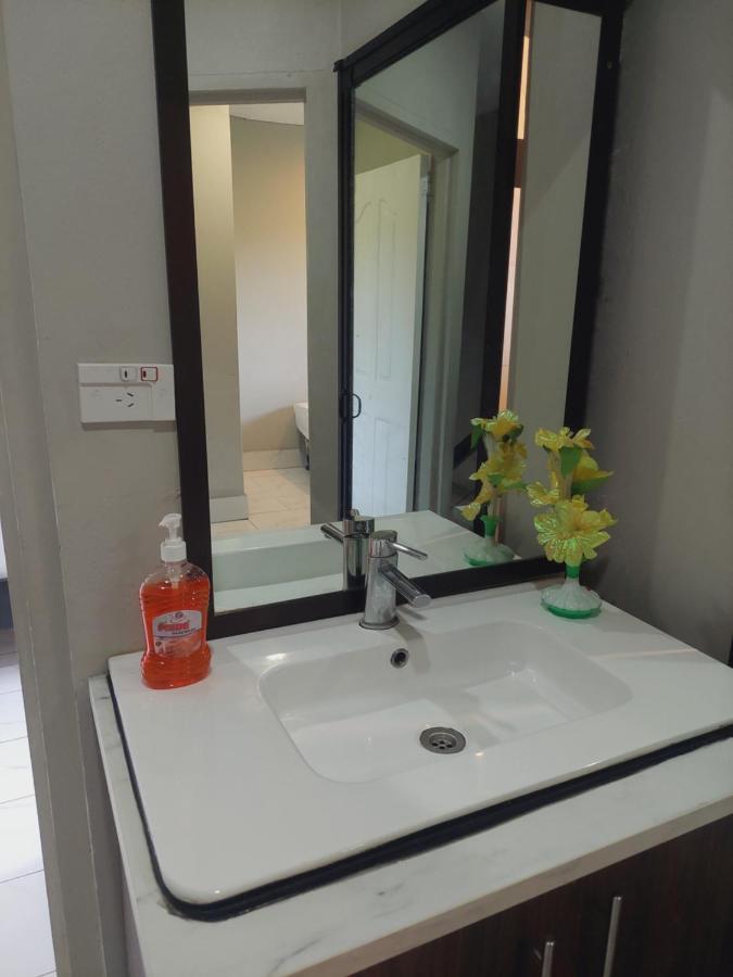 2 Bedroom Deluxe Nadi Esterno foto